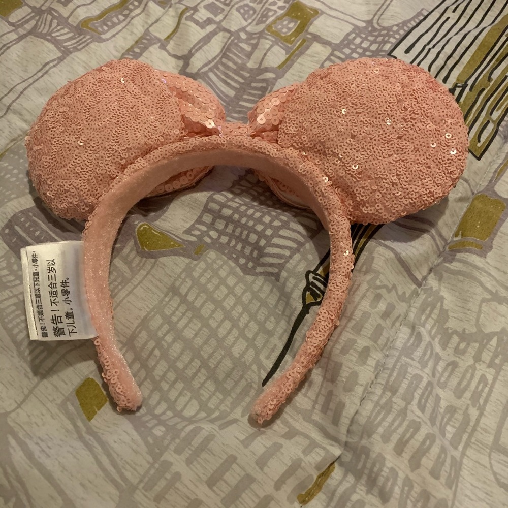 Disney parks millennial pink Minnie Mouse ears